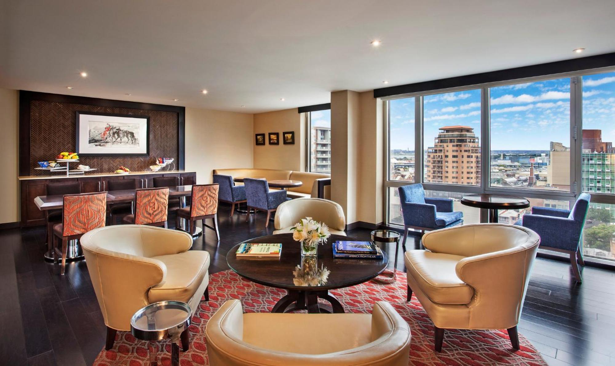 Sheraton Laguardia East Hotel New York Bagian luar foto