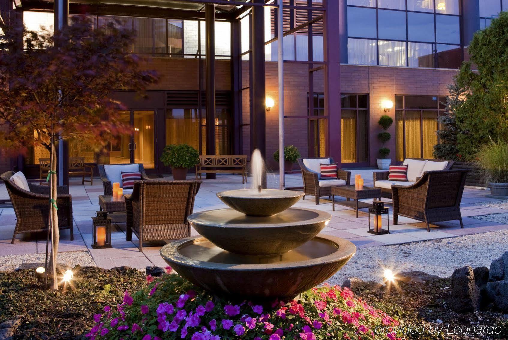 Sheraton Laguardia East Hotel New York Bagian luar foto